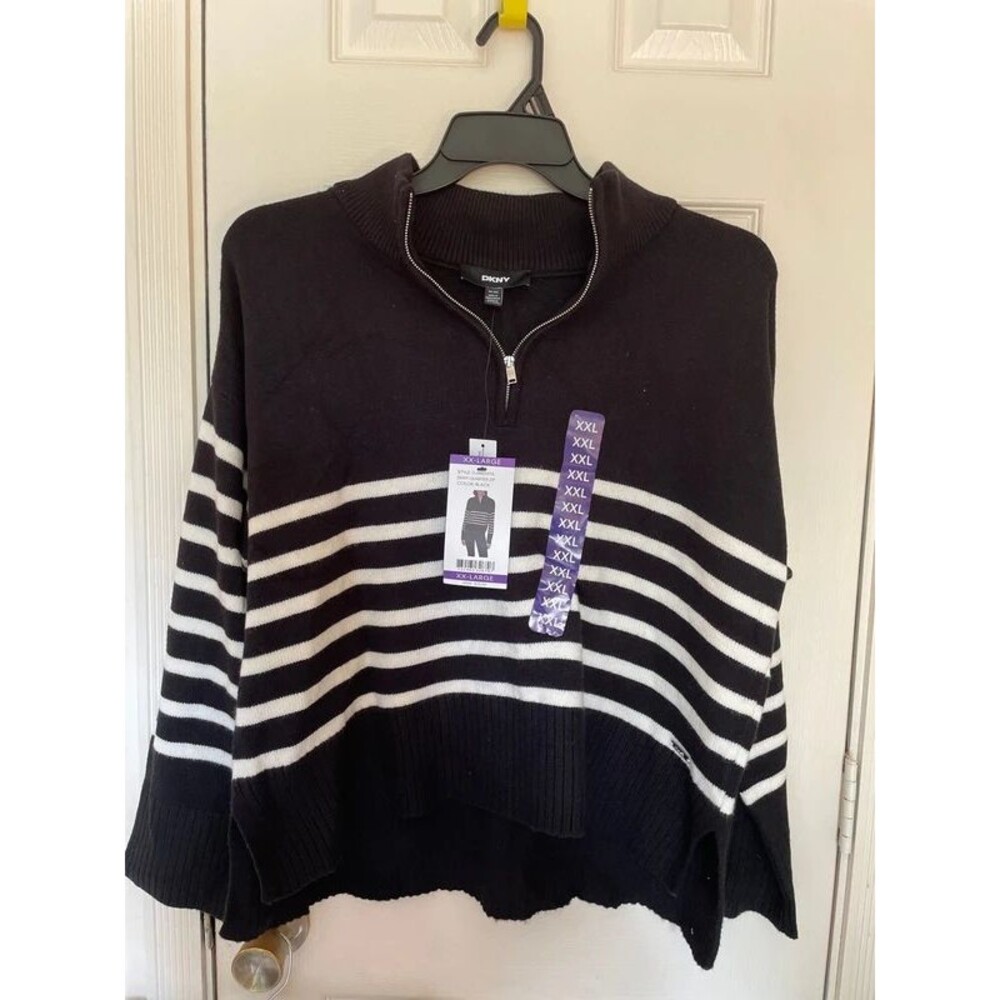 Women’s XXL Black White DKNY Quarter Zip Sweater